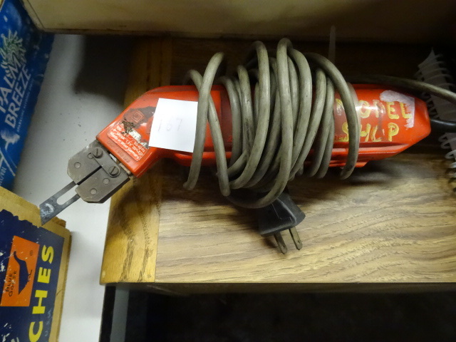 lot 167 image: Electric Hot Knife