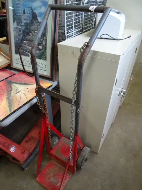 lot 178 image: Oxy Acetylene Tank Cart