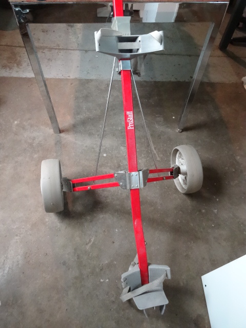 lot 208 image: Wilson Golf Bag Cart