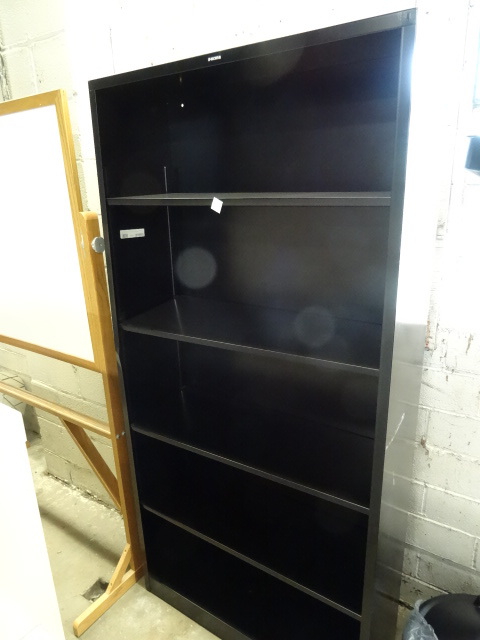 lot 236 image: Metal Book Shelf 35 X 13 X 71
