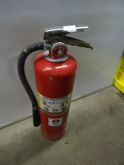 lot 242 image: Fully Charged Fire Extinguisher