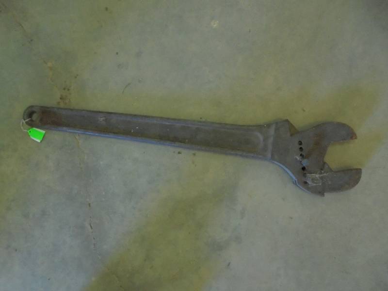 36 Adjustable Wrench