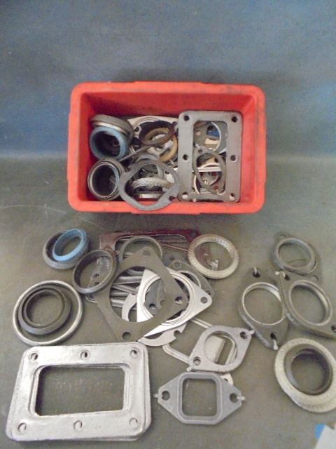 Gaskets & Seals