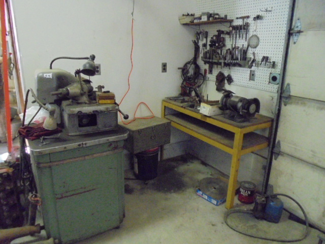 Valve Grinding Machine