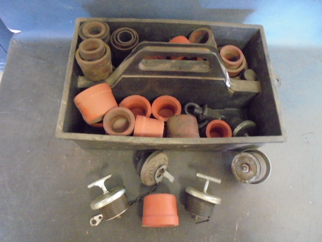Dust Caps & Plugs