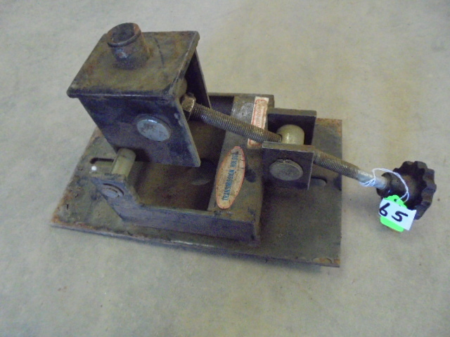Transmission Holder