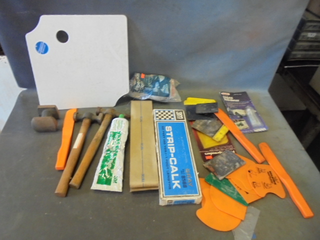 Mixing Plate, Strip Calk, Acrylic Green Spot Putty & More
