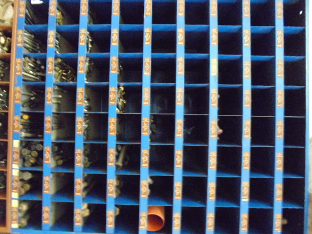 72 Metal Slot Organizer