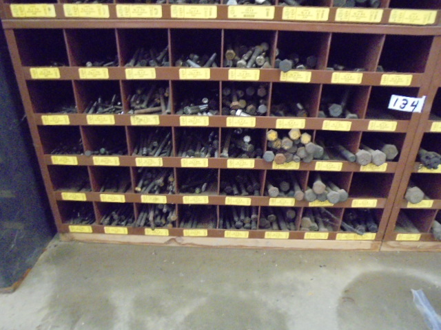 40 Slot Metal Organizer