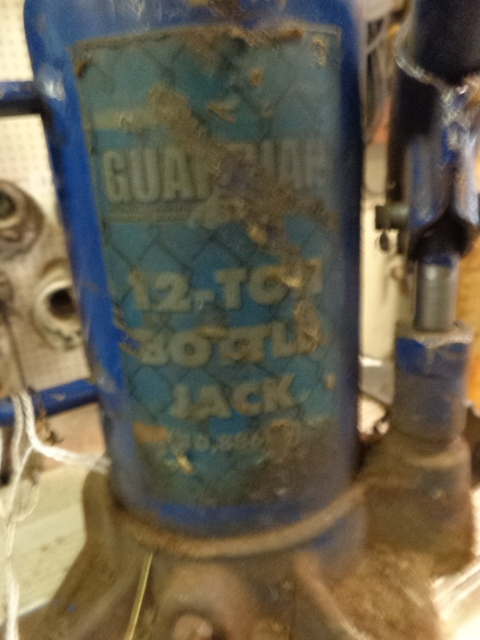 Bottle Jack