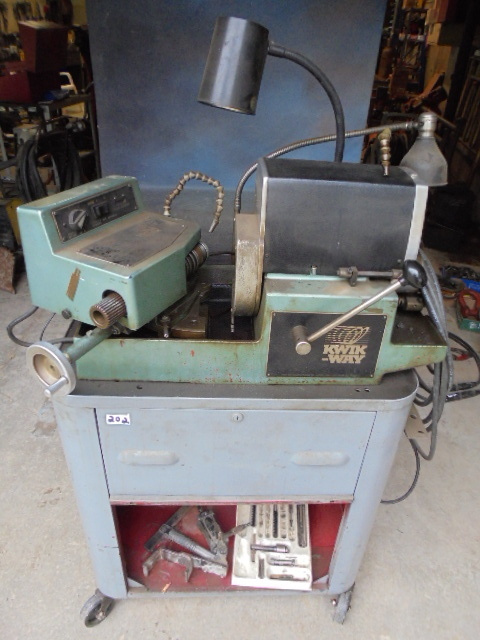 Valve Grinding Machine