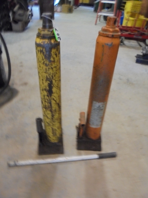 Bottle Jacks