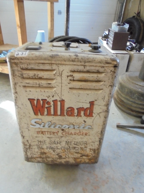 Willard Battery Charger