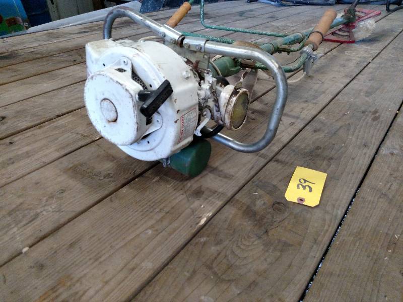 lot 39 image: Brush King Model 120 Brush Cutter, ...