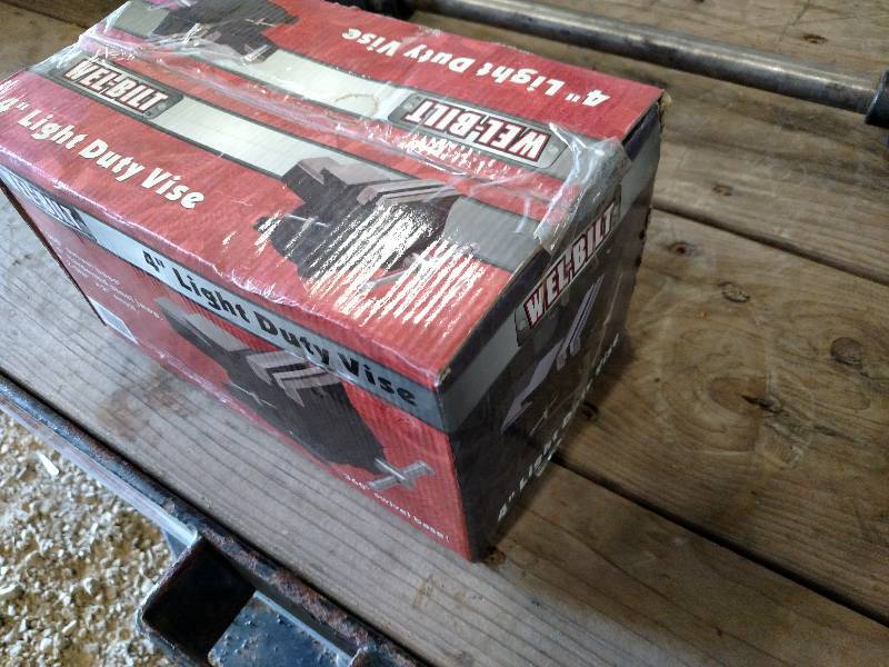 lot 10 image: Wel-Bilt 4 Swivel Base Vise, New...