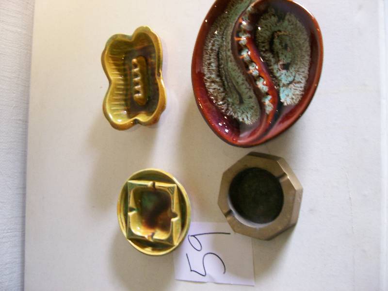 lot 59 image: Mixed lot