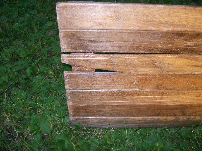 lot 75 image: wooden Adirondack Tobagan