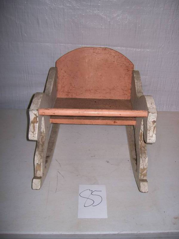 lot 85 image: Vintage Horse riding toy