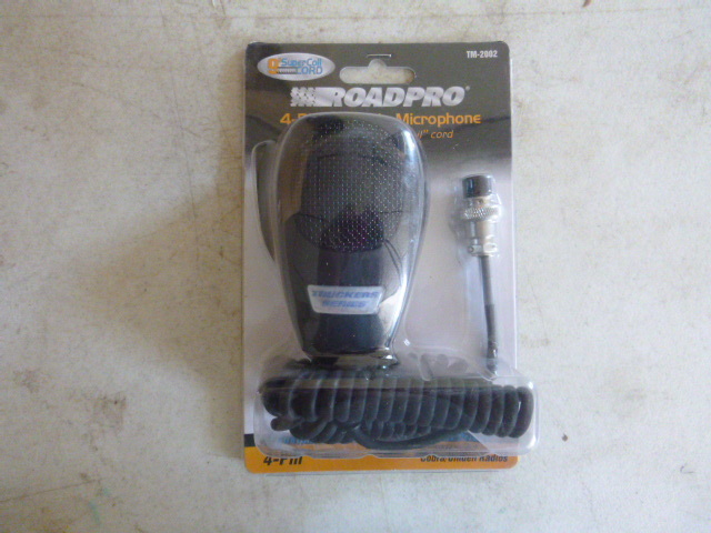 RoadPro TM2002 4 Pin Dynamic Microphone