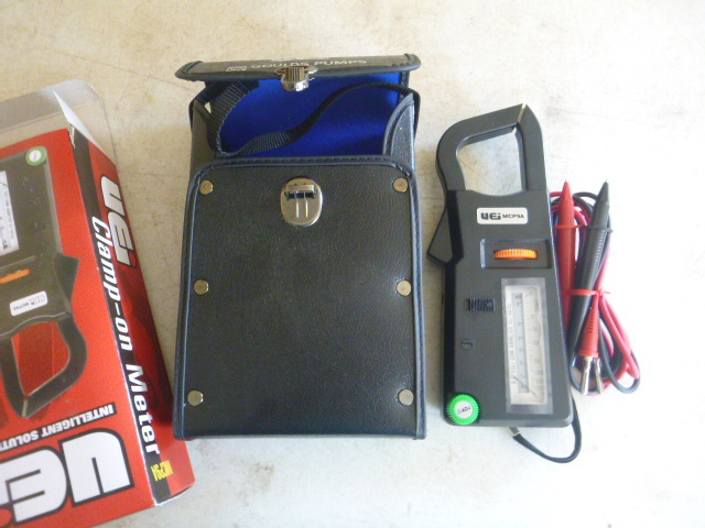 UEI Clamp-Om Meter