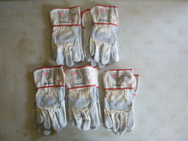 5 Pair of Schwerin-V Leather Palm Gloves