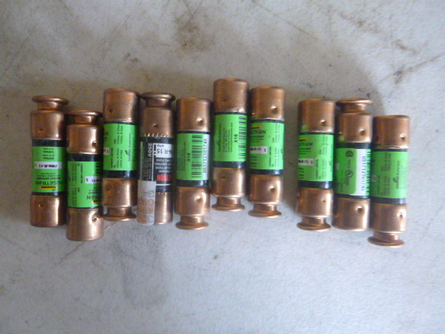 10 Fuses