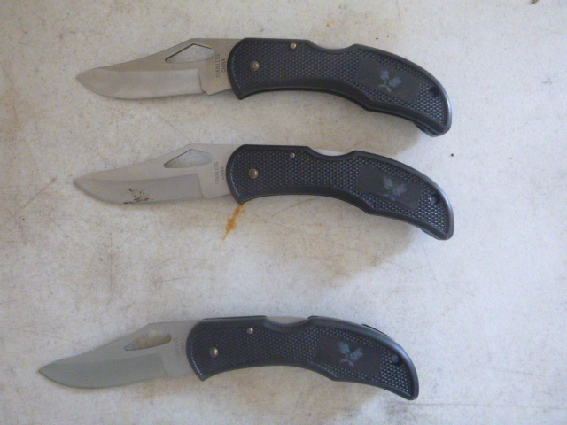 3 Lock Blade Knives