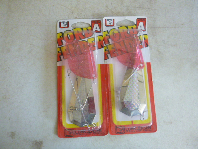 2 Luhr-Jensen Ford Fender Model A Lures