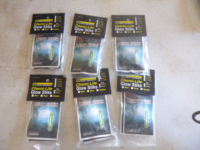 6 Packs of Hi-Tech Fishing Chemi-Lite Glow Sticks