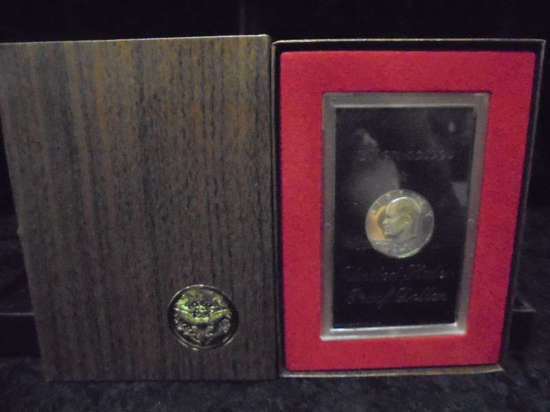 1971 Eisenhower US Proof Dollar in Case