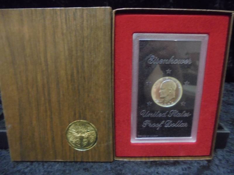 1974 Eisenhower US Proof Dollar in Case