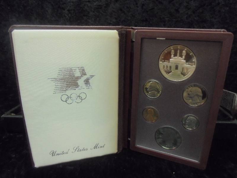 US Mint 1984 Prestige Set in Display