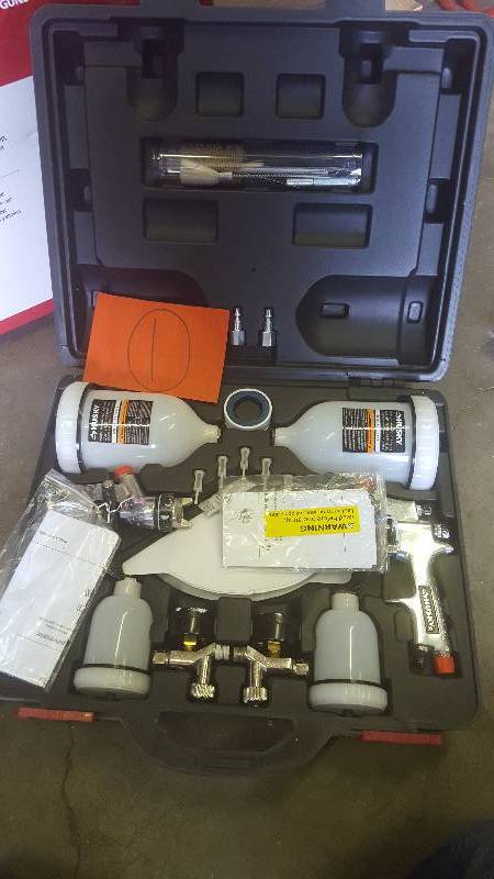 lot 1 image: Husky HVLP and Standard Gravity Feed Spray Gun Kit