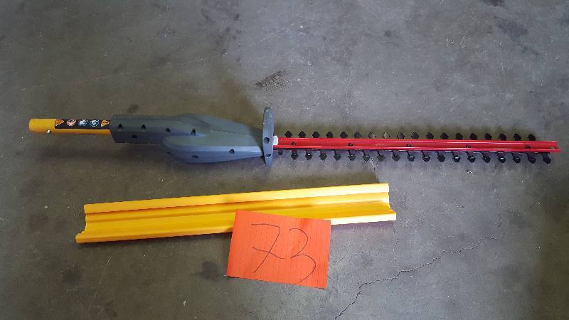 lot 73 image: Ryobi Ry15704 Expand It Hedge Trimmer Attachment Head 376365 X5