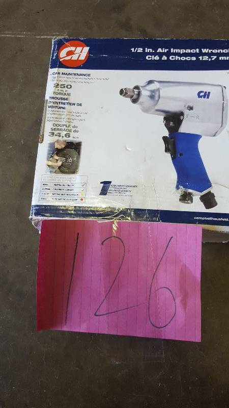 lot 126 image: Campbell Hausfeld TL050201AV 12 Air Imp Wrench