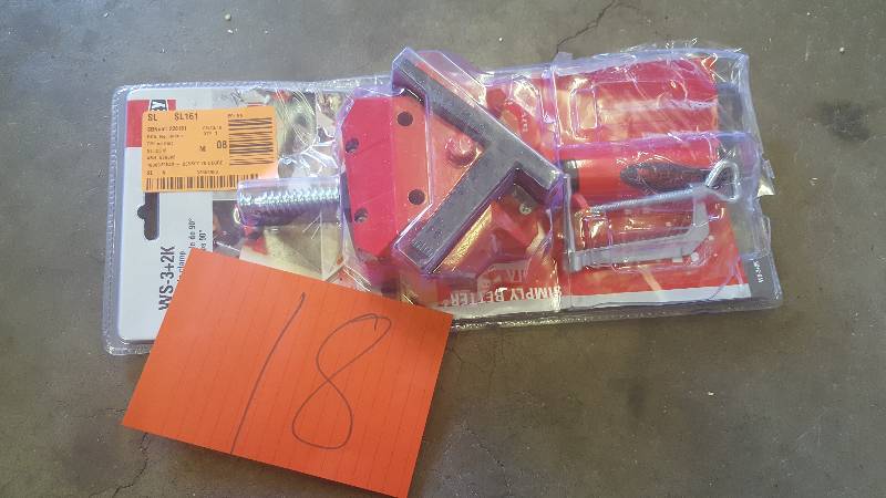 lot 18 image: Air Compressor Hose 38 x 50 Yd