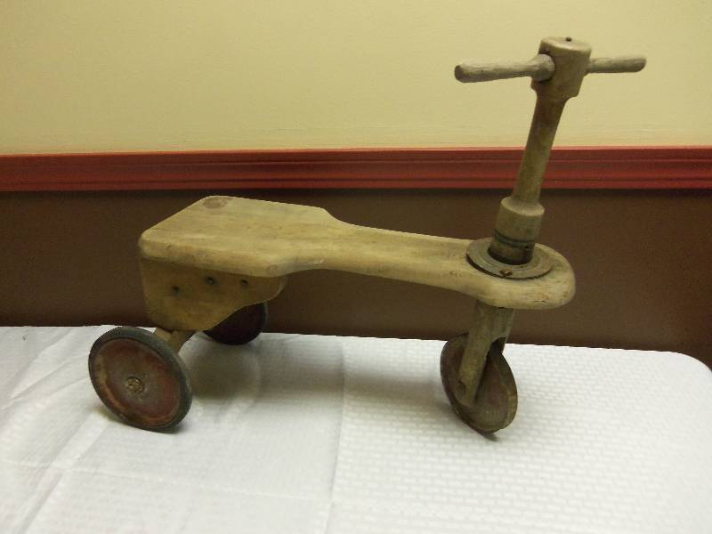 Vintage Wooden Childrens Toy