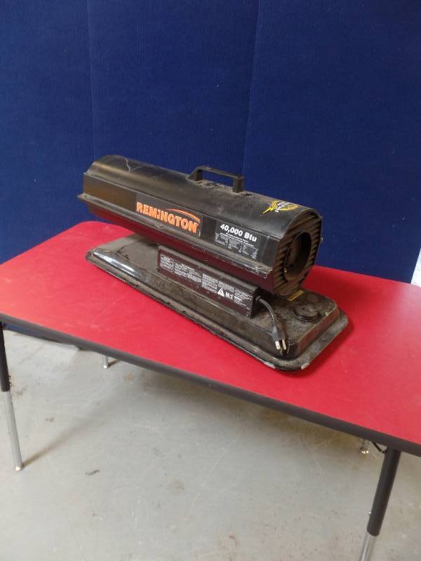 lot 15 image: Kerosene Heater
