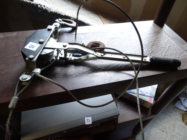 lot 51 image: Cable come along