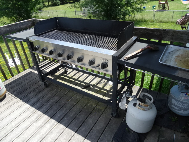 lot 60 image: Bakers and chefs grill