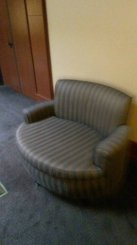 Round Chair