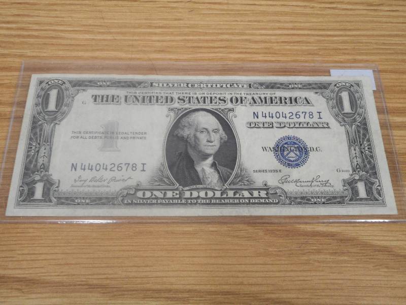 1935 E - United States $1.00 Silver...