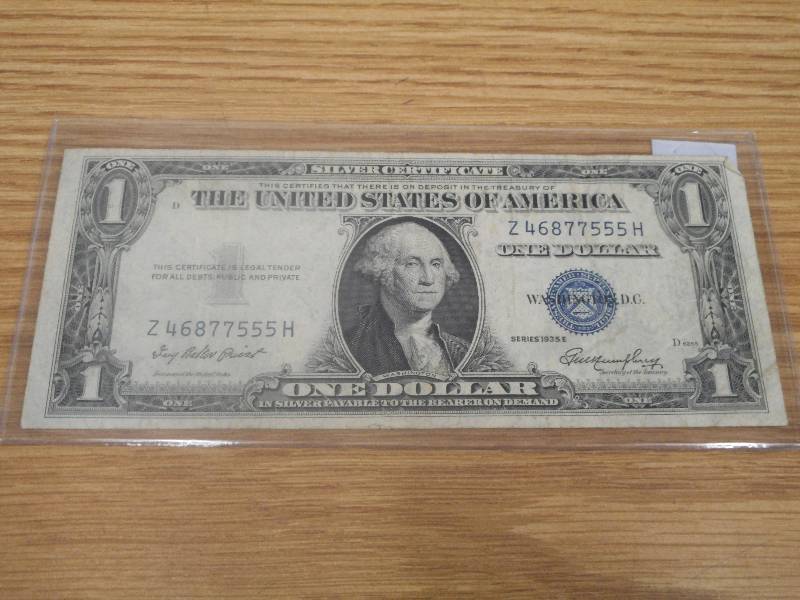 1935 E - United States $1.00 Silver...