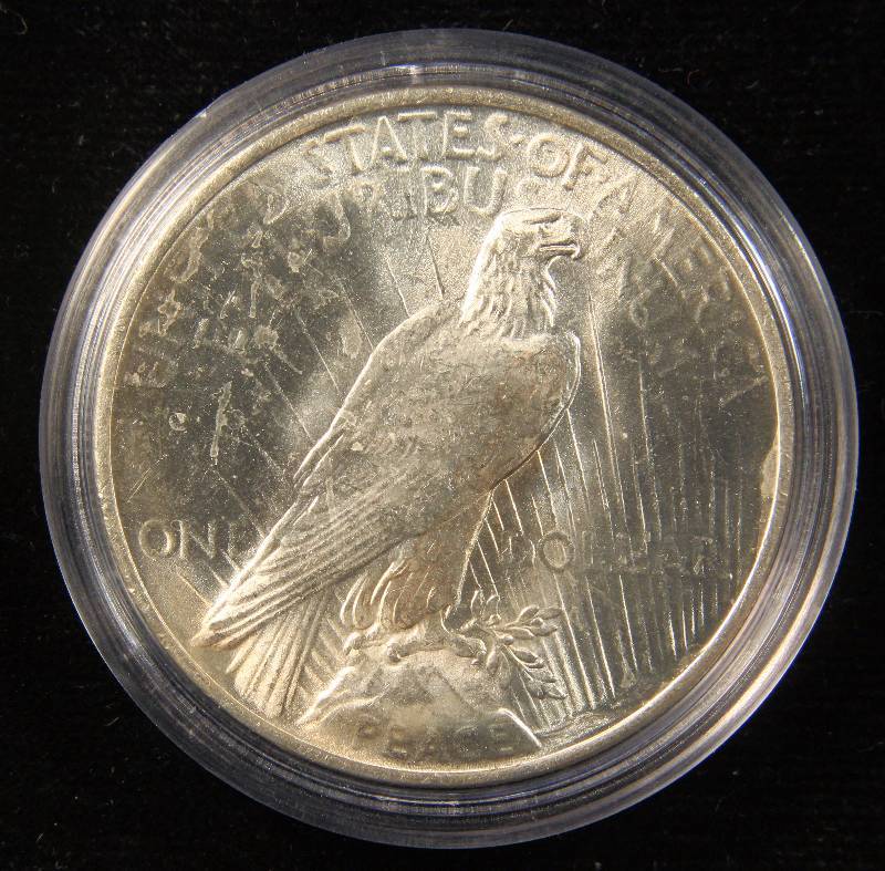 1922 PEACE SILVER DOLLAR UNC