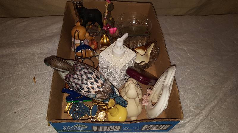 lot 56 image: Flat of Misc. knick-knacks & wood duck