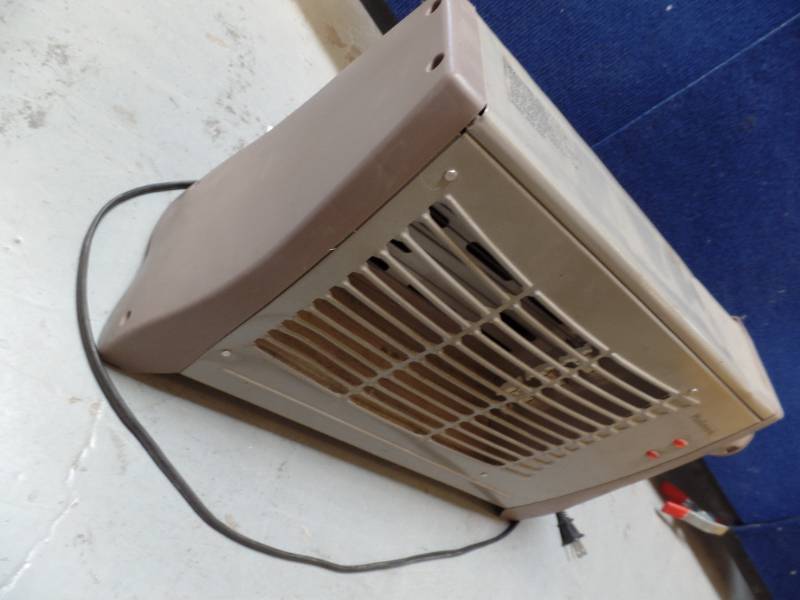 Vacuum Cleaner and Heater | M.A. Williams August | K-BID
