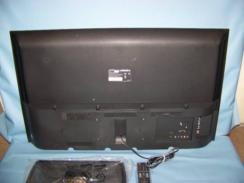 lot 5 image: 40, Sharp, Aquos, 5 Series, LED, 1080p HDTV with Stand and Remote Control - BRAND NEW in Original Box