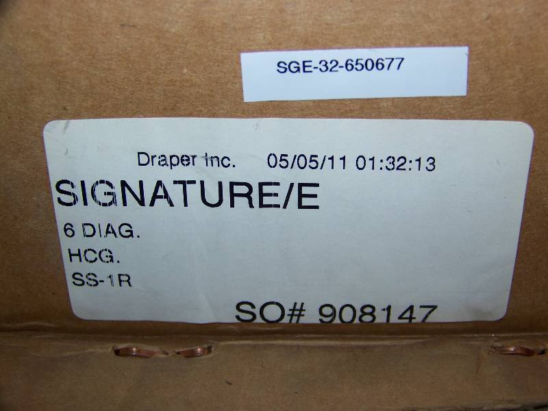 lot 30 image: Draper, SignatureE, Powered, Projection  Movie Screen - BRAND NEW