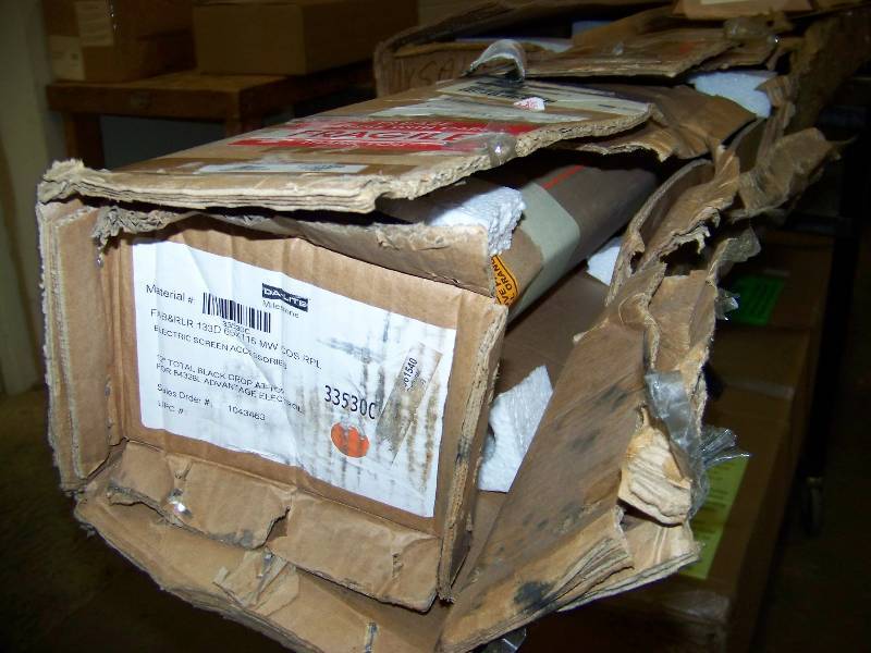 lot 31 image: Da-Lite, Roller Assembly and Screen Material for Projection Screen - BRAND NEW