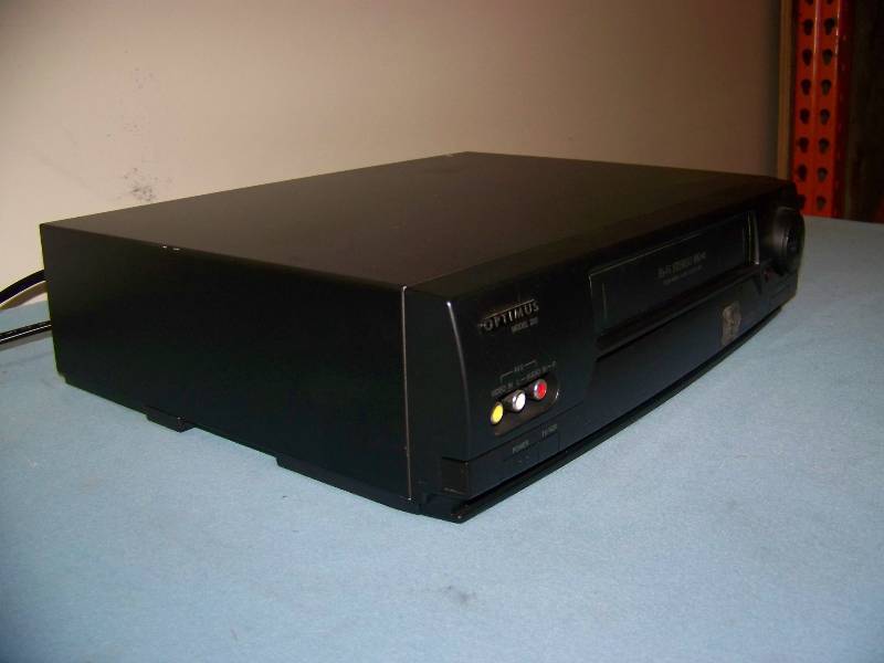 lot 80 image: Optimus, Video Cassette Recorder (VCR)